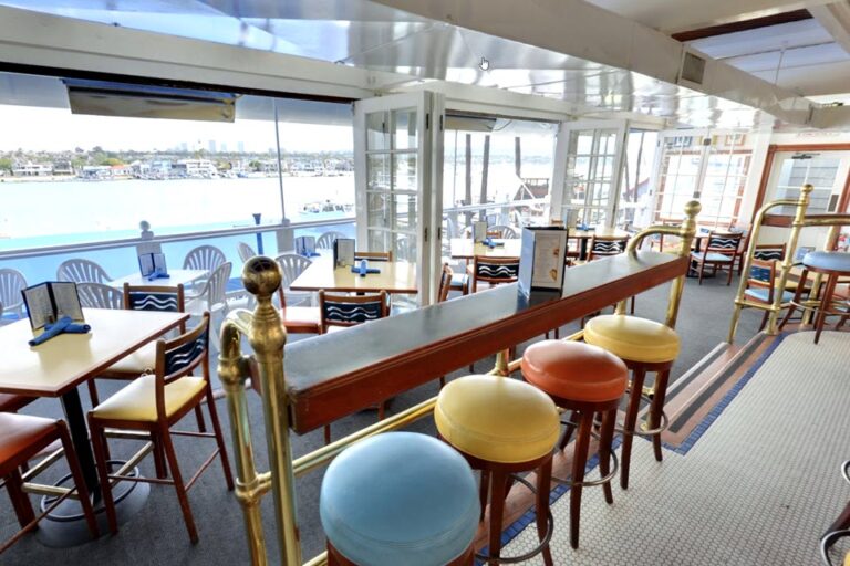 newport landing restaurant newport beach ca interior 9 768x512