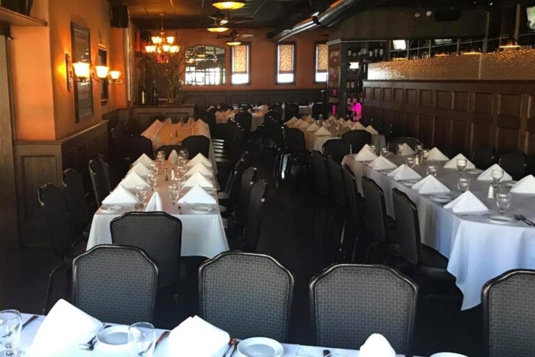 barosa restaurant rego park queens interior 1 768x512