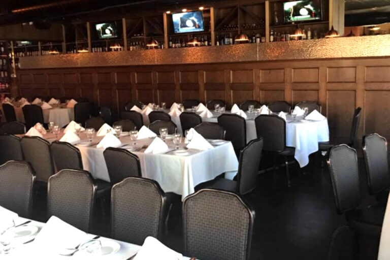 barosa restaurant rego park queens interior 3 768x512