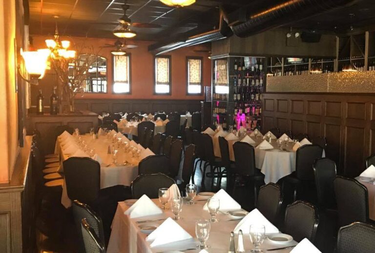 barosa restaurant rego park queens interior 4 768x519