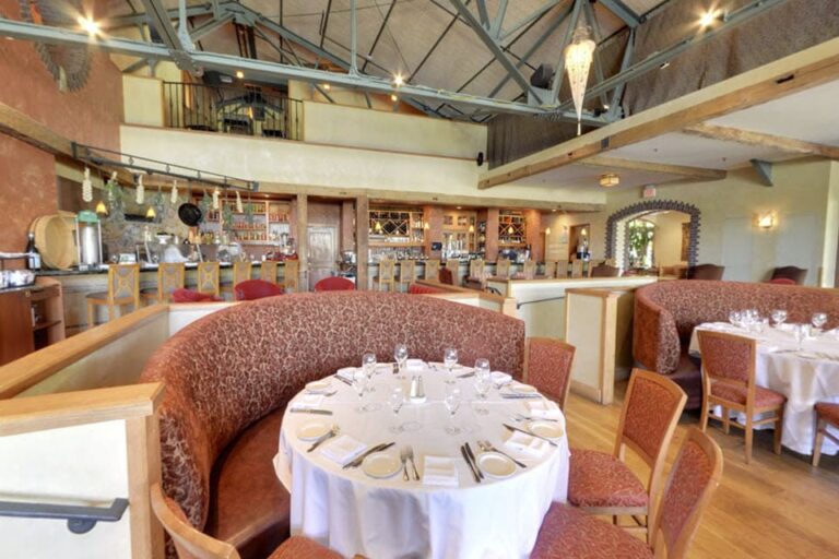 harvest on hudson hastings ny interior 6 768x512