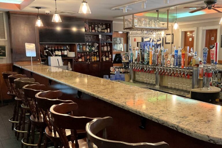 jojos tavern hamilton nj interior 5 768x512