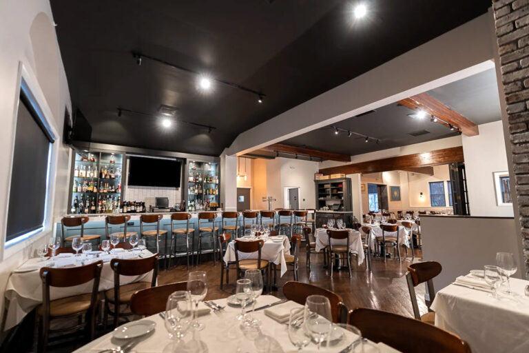 tramonto restaurant hawthorne ny interior 1 768x512